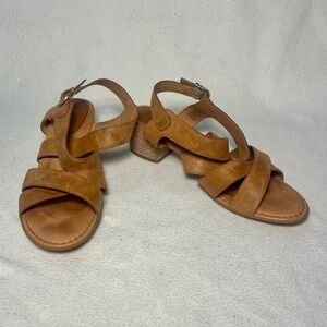 Born Alisha Sandals, Size 11